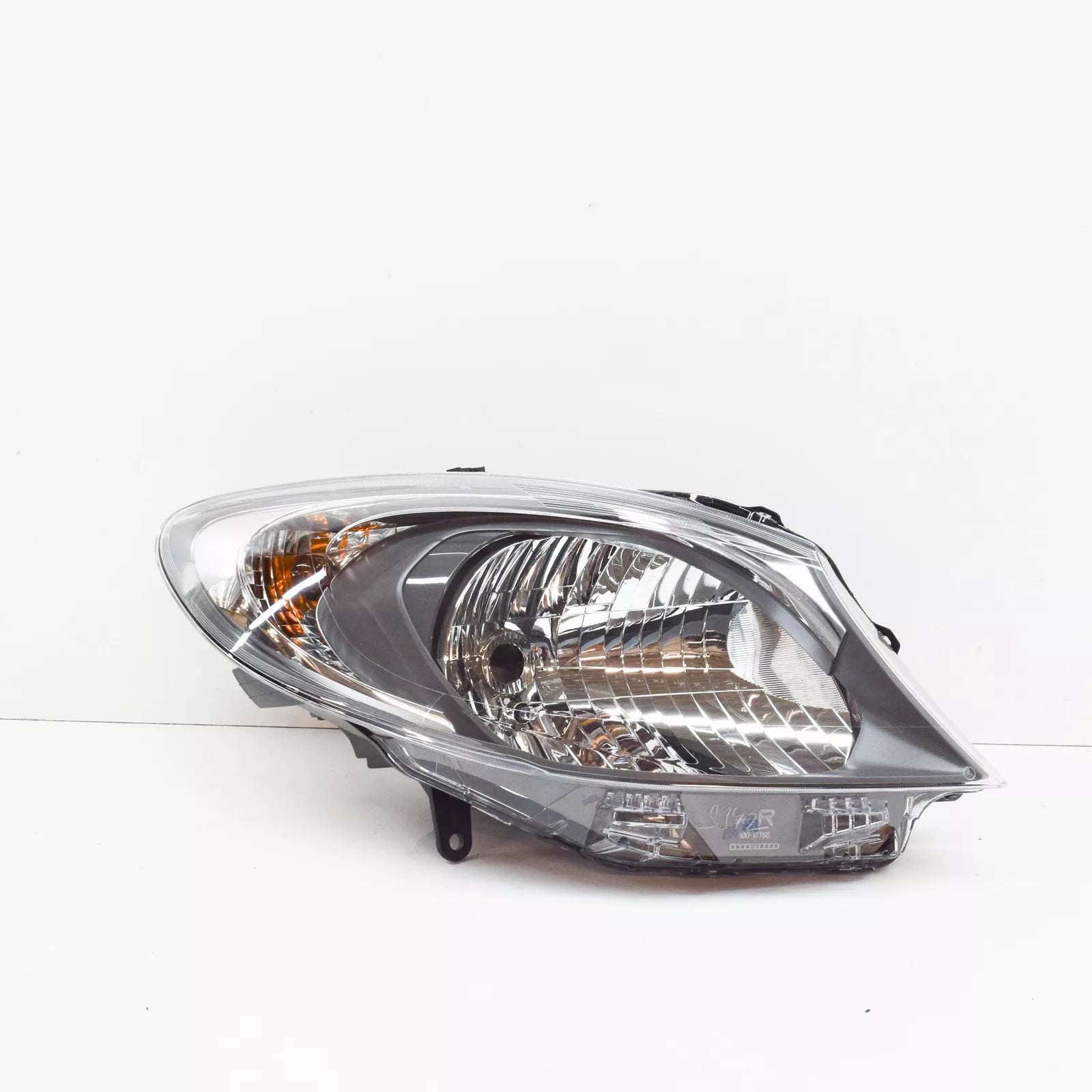 NEW MERCEDES-BENZ CITAN COMBI 415 FRONT RIGHT HEADLIGHT A4158260001 RHD