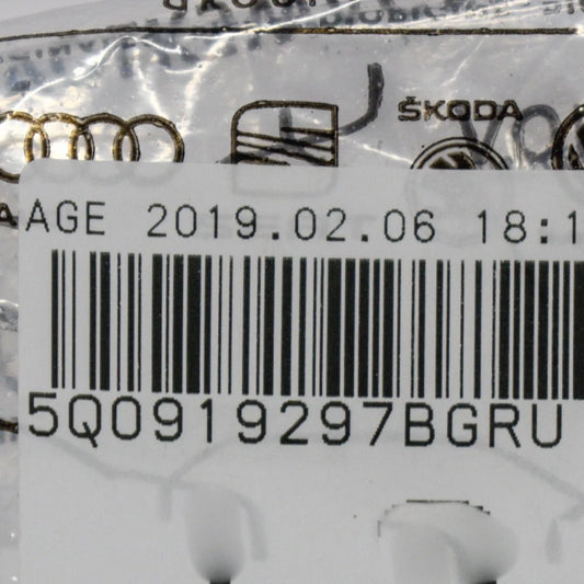 NEW AUDI TT FV 8S FRONT PARKING SENSOR 5Q0919297BGRU ORIGINAL