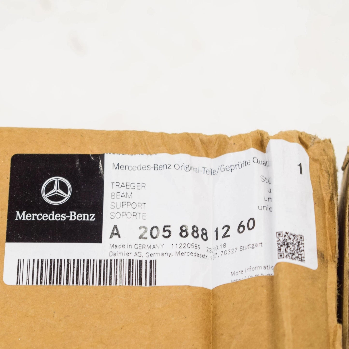 NEW MERCEDES-BENZ C-CLASS W205 RADIATOR GRILLE A2058881260 ORIGINAL