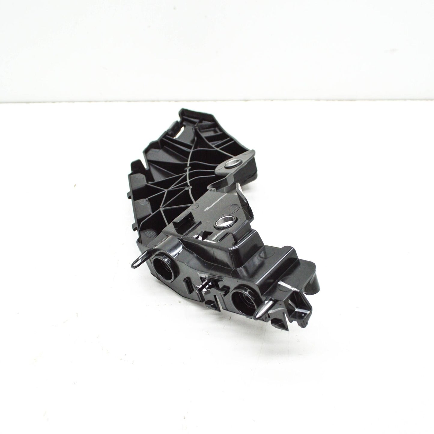 NEW VOLKSWAGEN TIGUAN AD1 FRONT LEFT BUMPER BRACKET 5NN807049A ORIGINAL