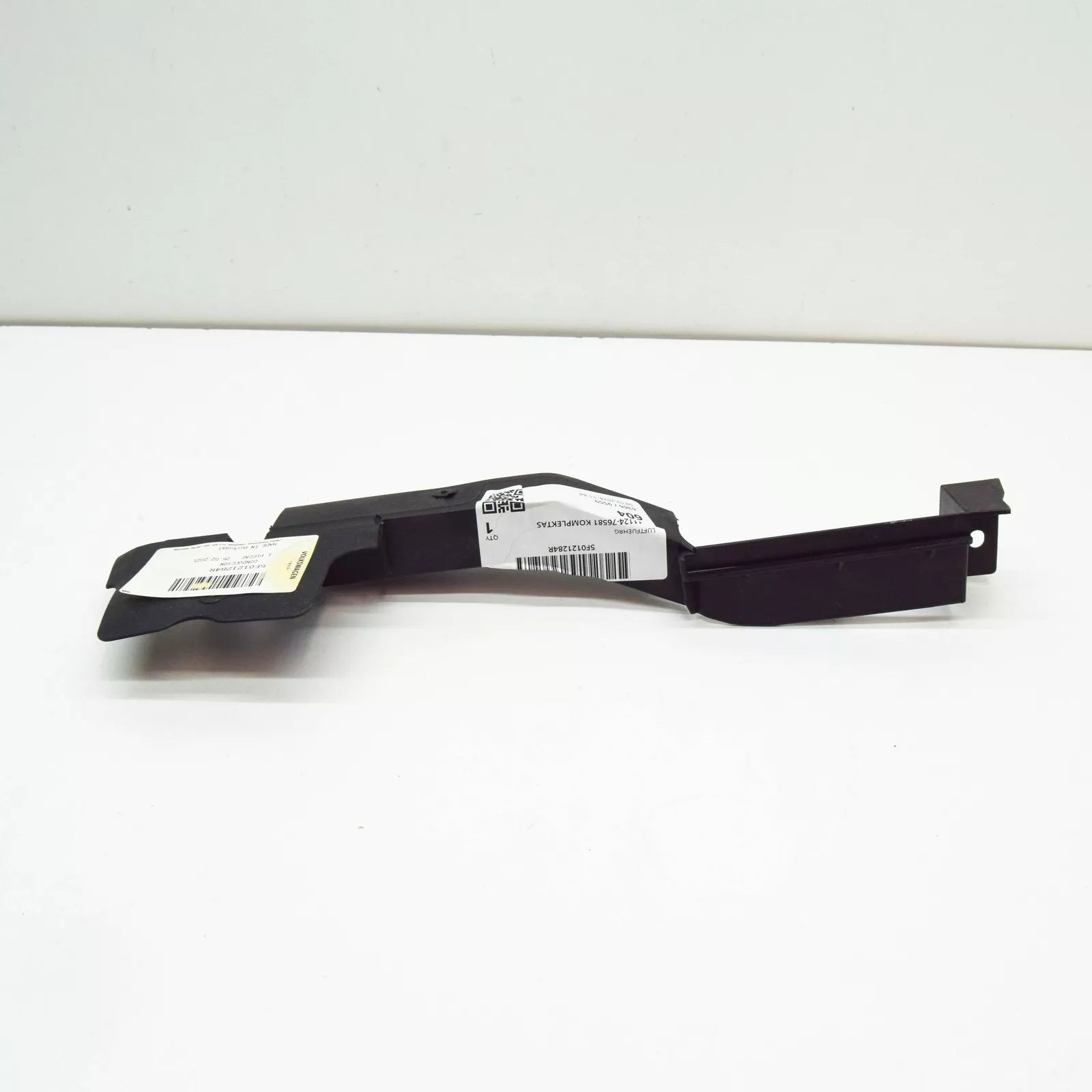 NEW SEAT LEON 5F RIGHT RADIATOR AIR GUIDE 5F0121284R ORIGINAL