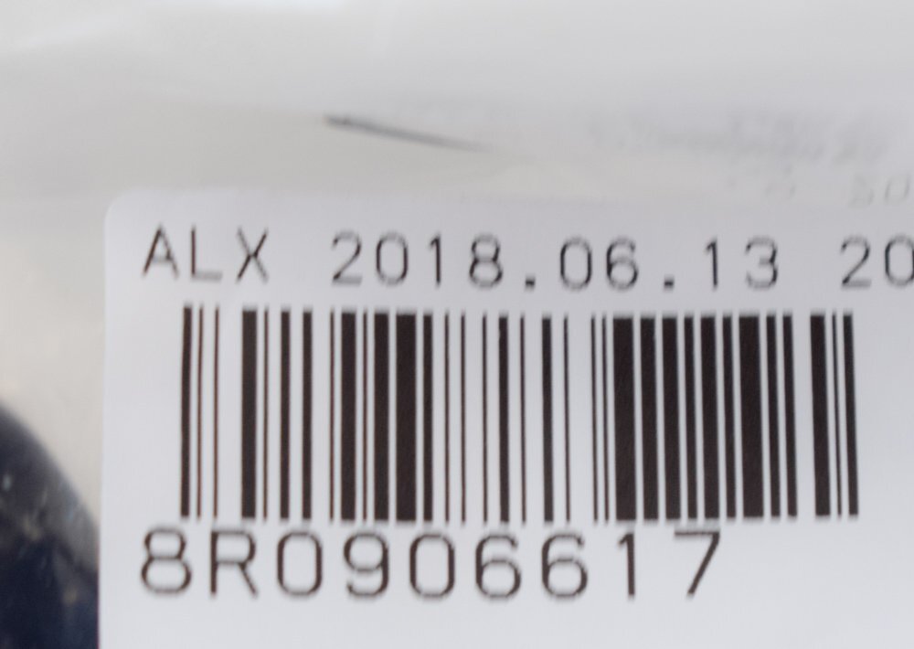 NEW AUDI Q5 8R AIR PUMP MOUNT BRACKET 8R0906617 ORIGINAL