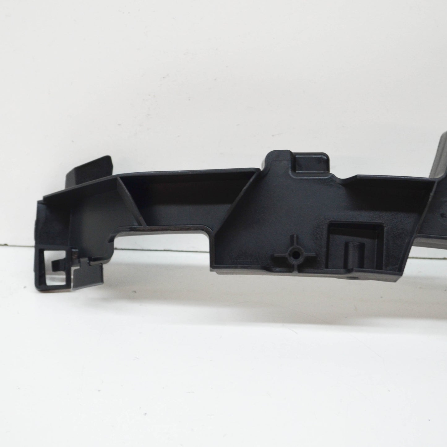 NEW AUDI Q5 SQ5 FY 80A FRONT LEFT BUMPER COVER BRACKET 80A807277D ORIGINAL