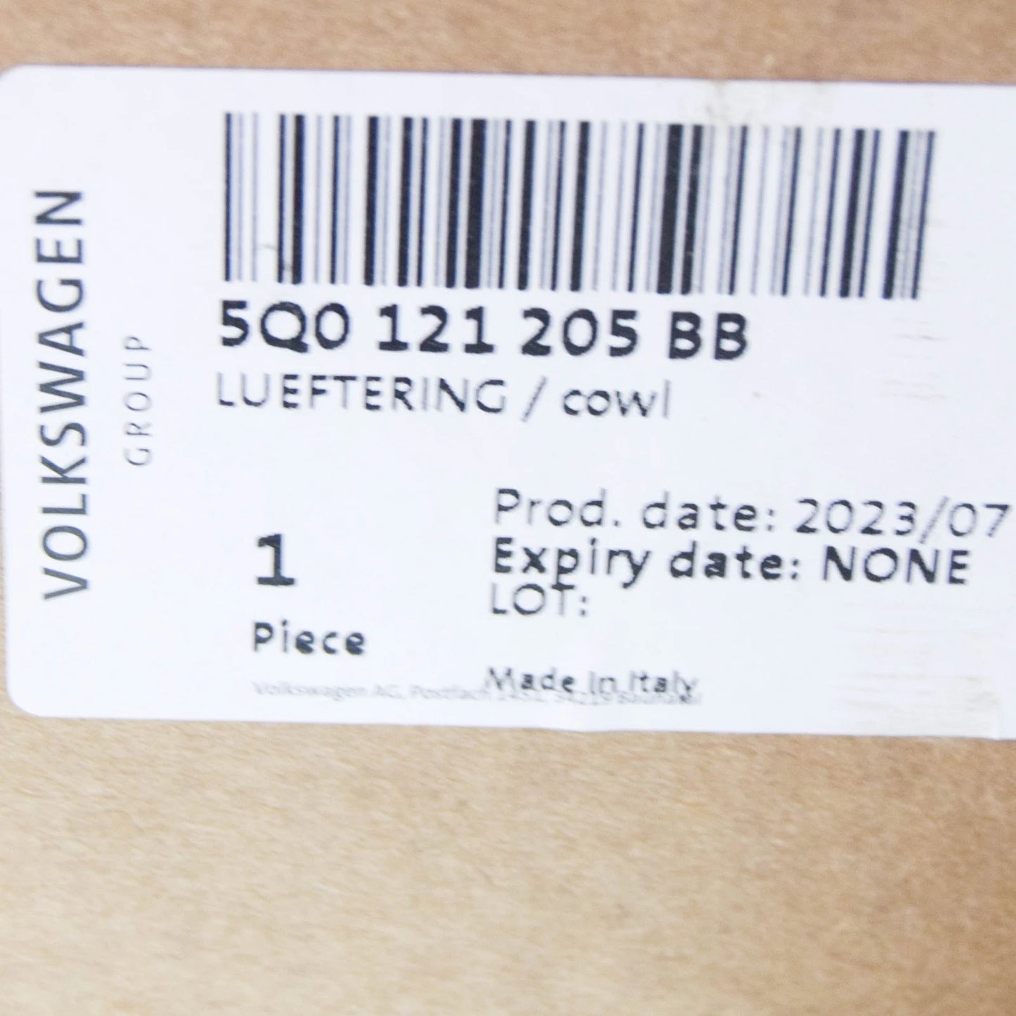 NEW AUDI Q2 GA ENGINE RADIATOR FAN SHROUD 5Q0121205BB ORIGINAL