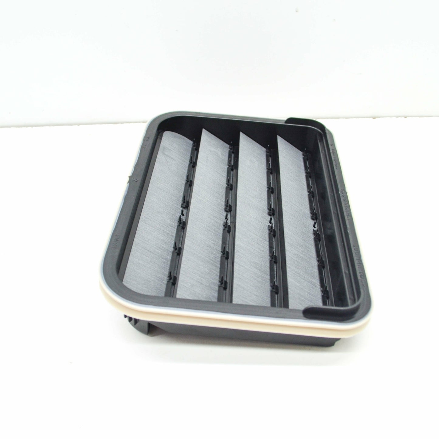 NEW VOLKSWAGEN TOUAREG 7P BODY VENTILATION GRILLE 7PP819181A ORIGINAL