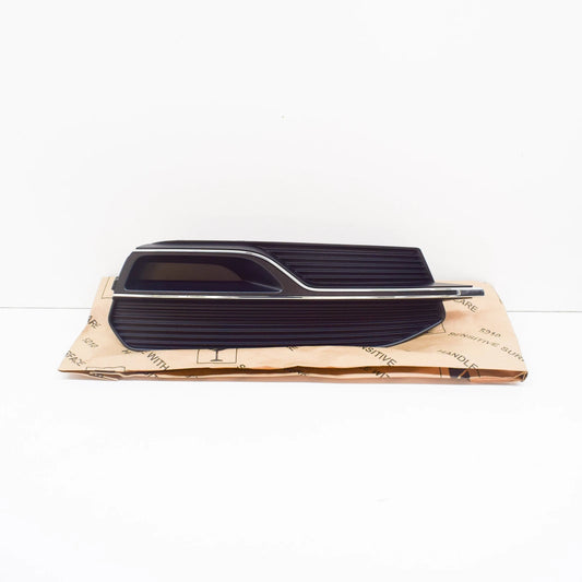 NEW AUDI A3 SPORTBACK 8V FRONT RIGHT LOWER GRILLE 8V4807682A9B9