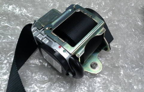 new ford mondeo mk4 front left seatbelt 6g9n-61295-ag3yyw 2393354 original