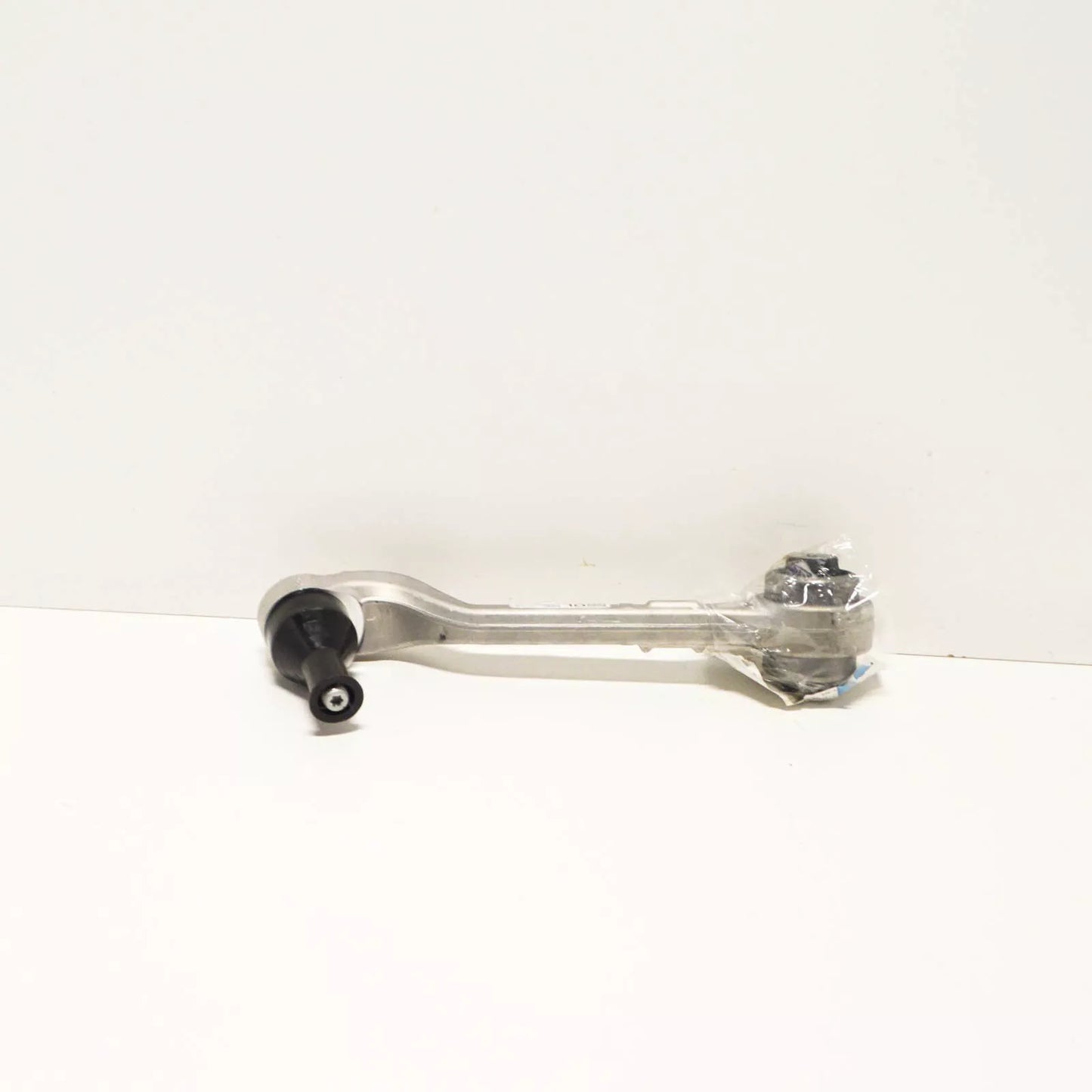 NEW BMW 3 G20 FRONT LEFT LOWER WISHBONE CONTROL ARM 31106888855 ORIGINAL