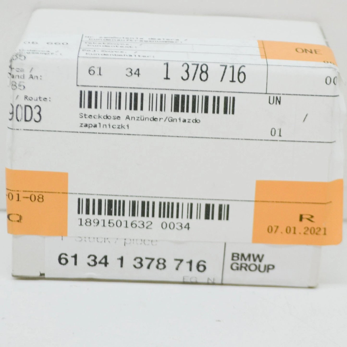 NEW BMW 8 E31 CIGARETTE LIGHTER PLUG SOCKET 61341378716 ORIGINAL