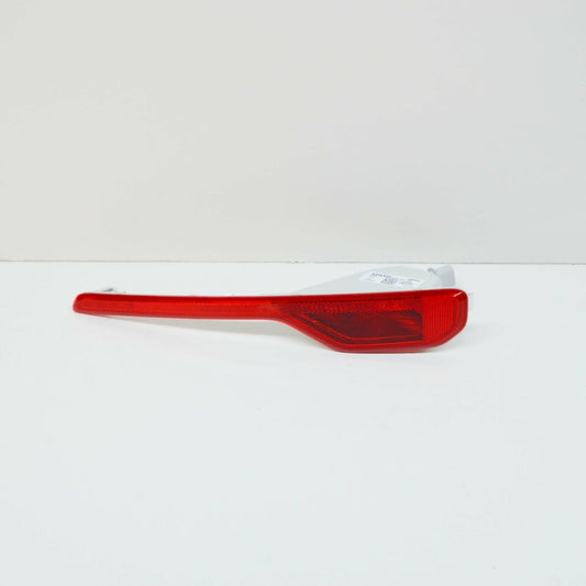 Genuine OEM VOLVO XC40 31656866 GENUINE RIGHT REAR BUMPER REFLECTOR PLATE