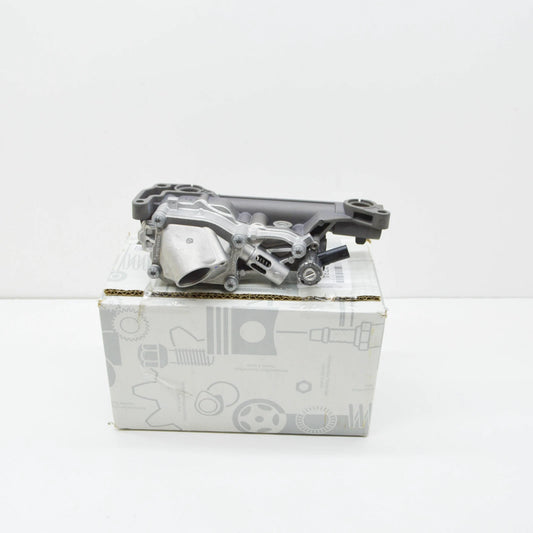 NEW MERCEDES-BENZ A W177 VANE OIL PUMP A2701800700 ORIGINAL