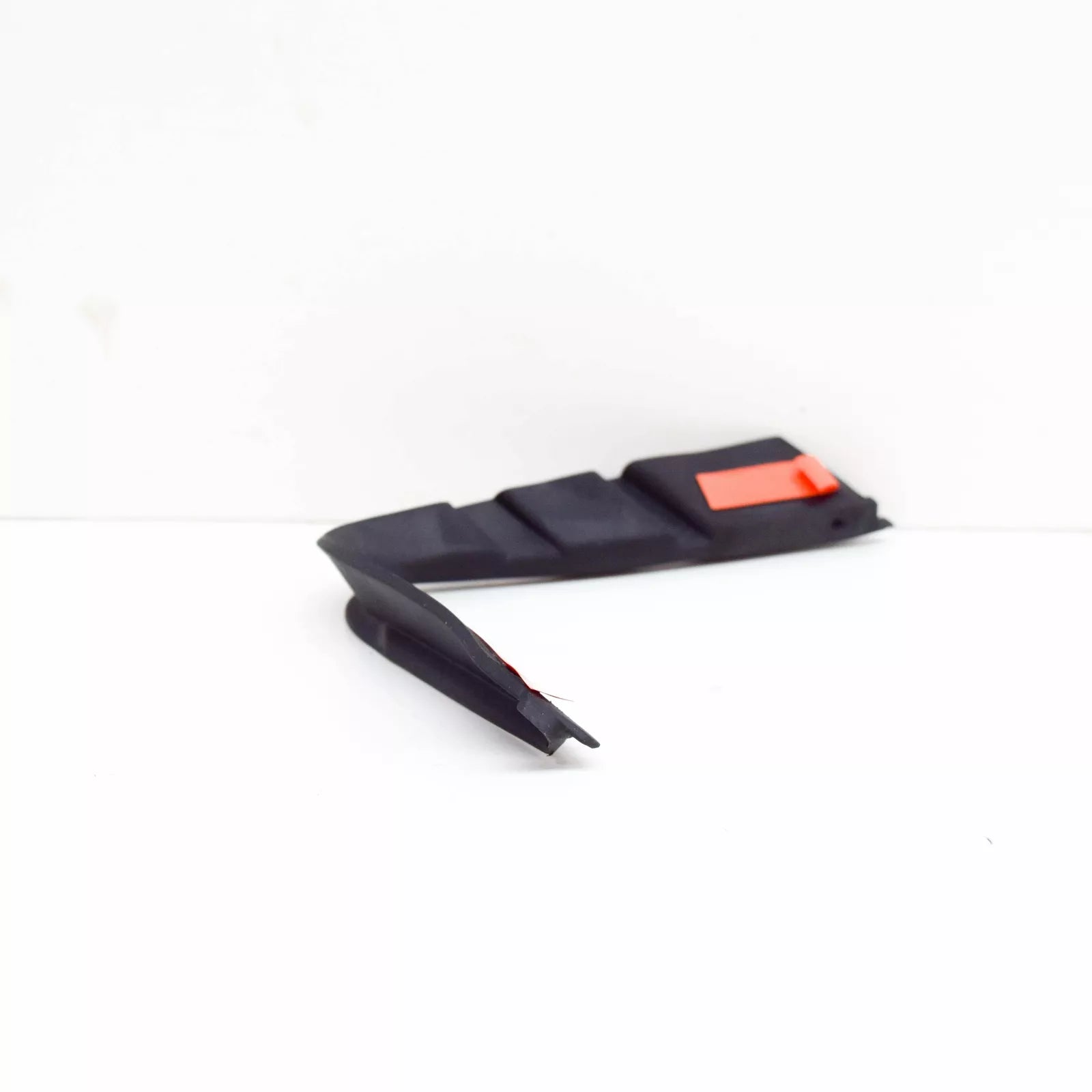 NEW AUDI A5 8F FRONT RIGHT HEADLIGHT SEAL GASKET 8T0941192B