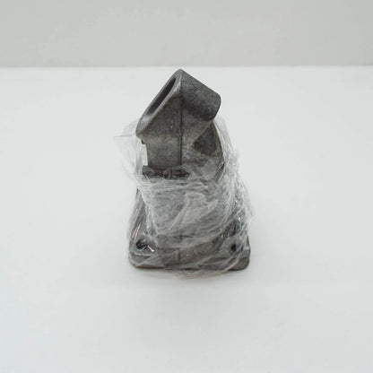 NEW BMW 5 E28 RIGHT SUPPORTING ENGINE BRACKET 11811127362 1127362 ORIGINAL