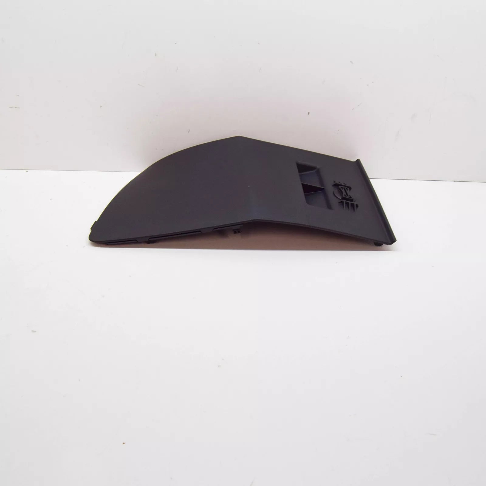 NEW MERCEDES-BENZ EQC REAR LEFT LONGITUDINAL MEMBER TRIM A2936907300 ORIGINAL