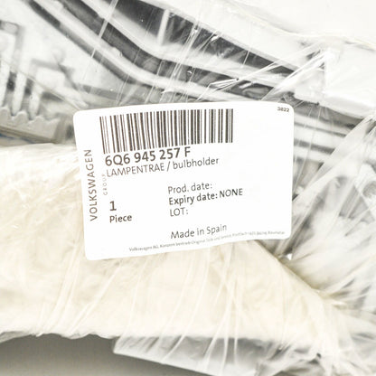 NEW VOLKSWAGEN POLO 9N REAR LEFT TAIL LIGHT CARRIER BULB 6Q6945257F ORIGINAL