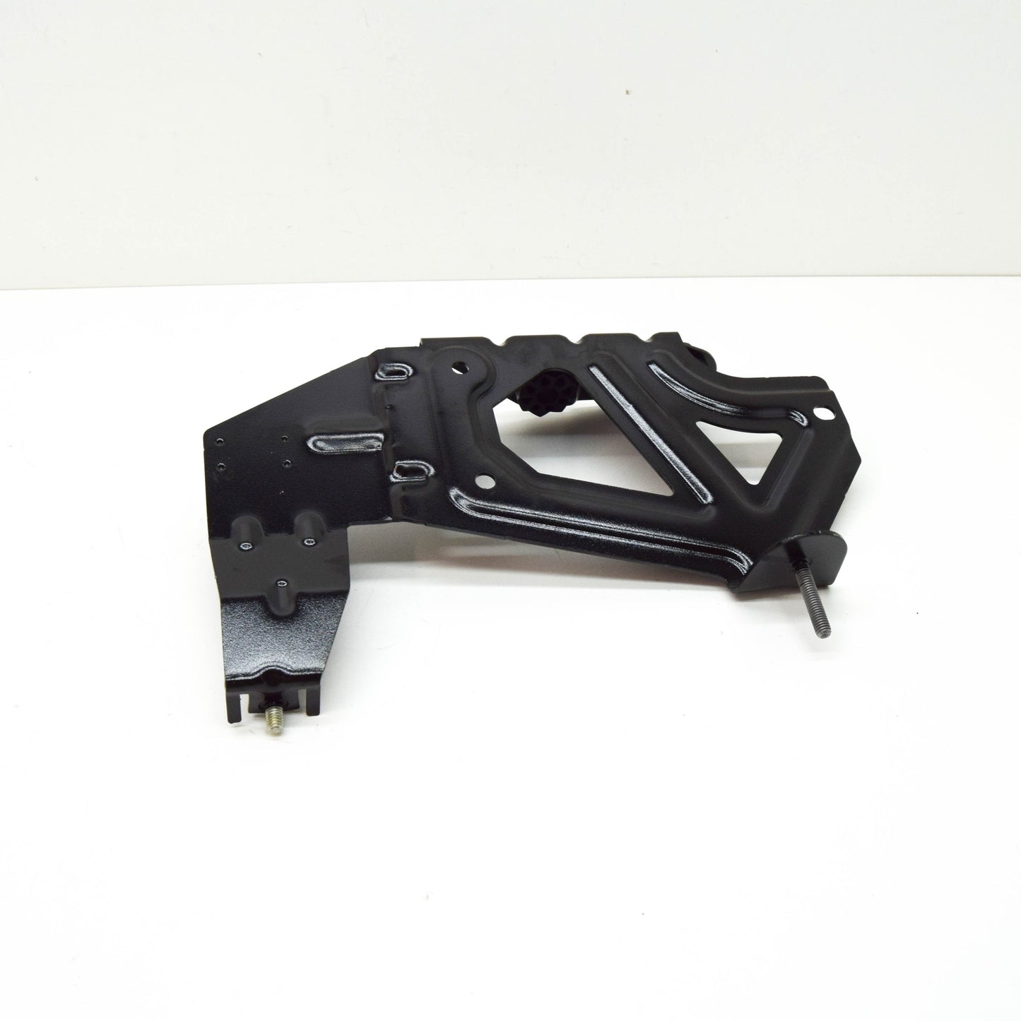 new bmw x3 m f97 condenser mount bracket 64508053486 original
