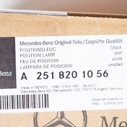 NEW MERCEDES-BENZ R-CLASS W251 FRONT RIGHT POSITION LIGHT LHD A2518201056