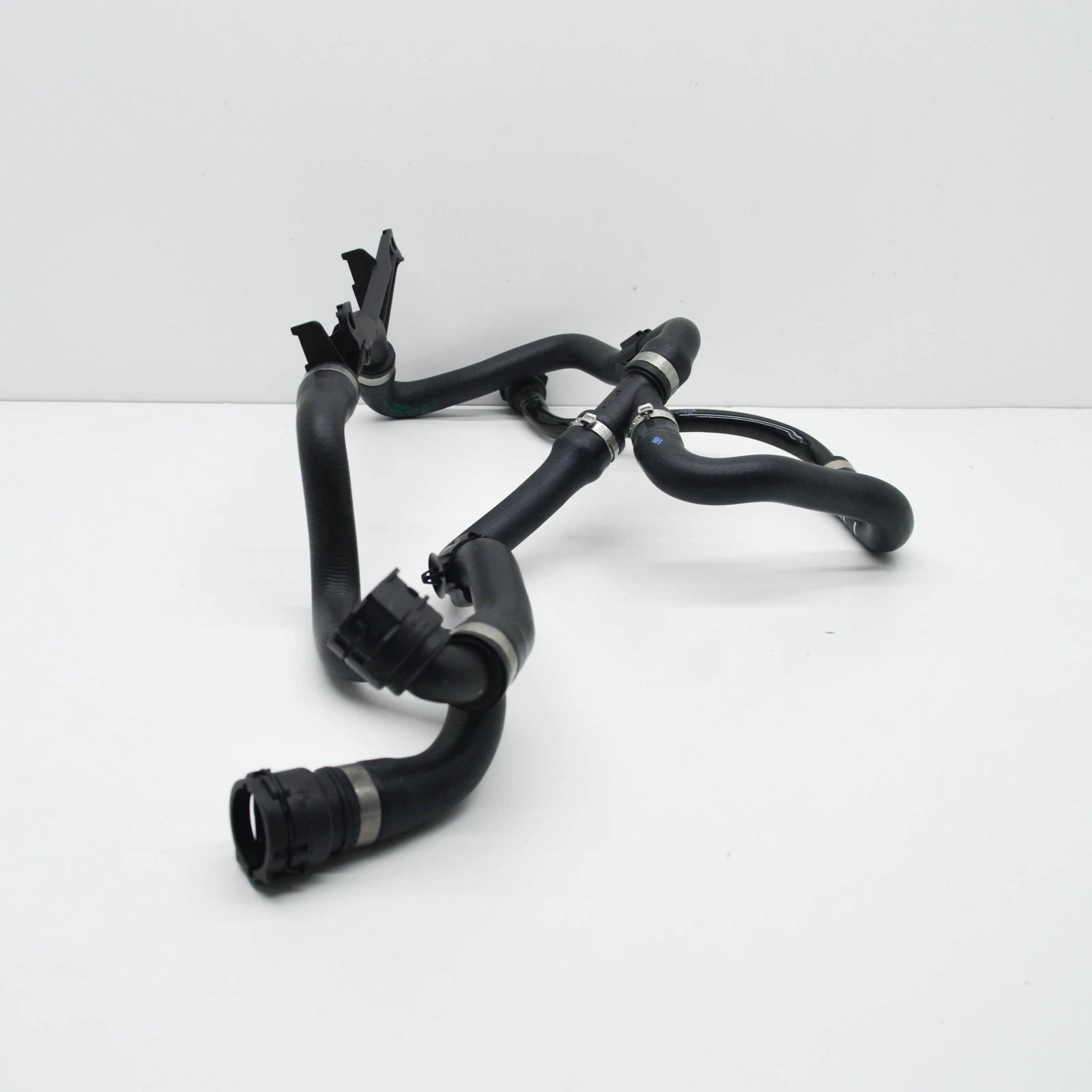 NEW BMW 3 F30, F80 COOLANT HOSE 17128634283 8634283 ORIGINAL