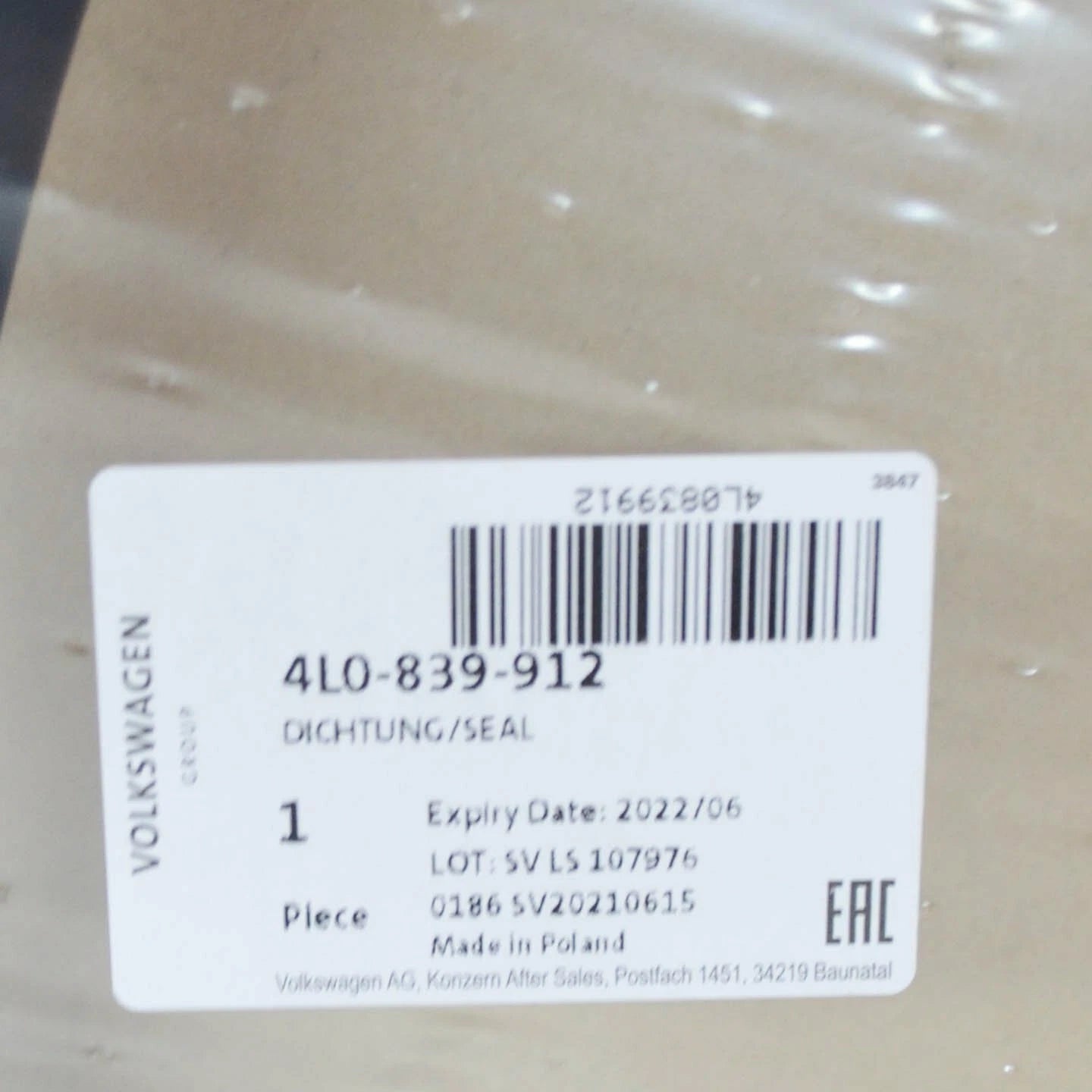 NEW AUDI Q7 4L REAR RIGHT OUTER DOOR SEAL SELF-ADHESIVE 4L0839912