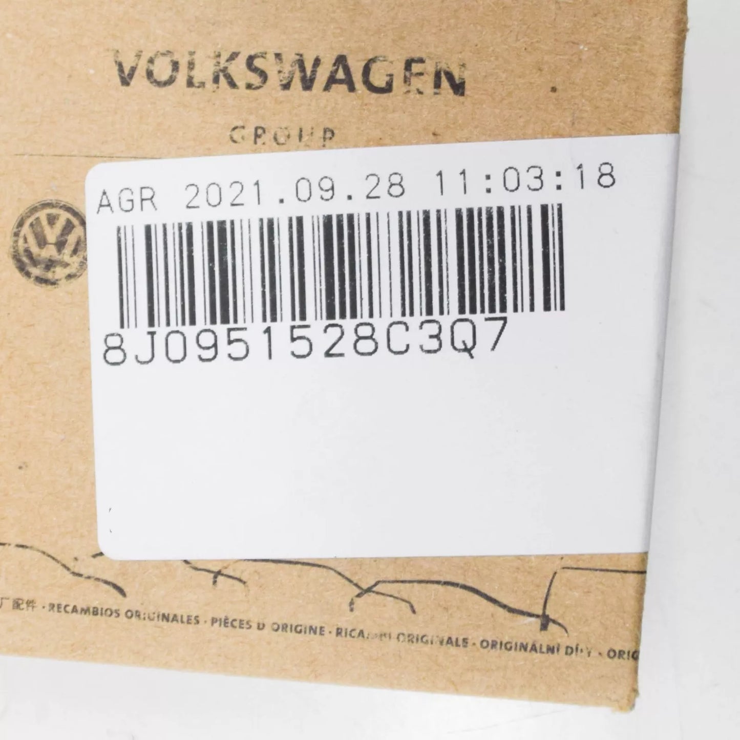 NEW AUDI A3 8P RIGHT STEERING WHEEL SHIFT PADDLE 8J0951528C3Q7 ORIGINAL