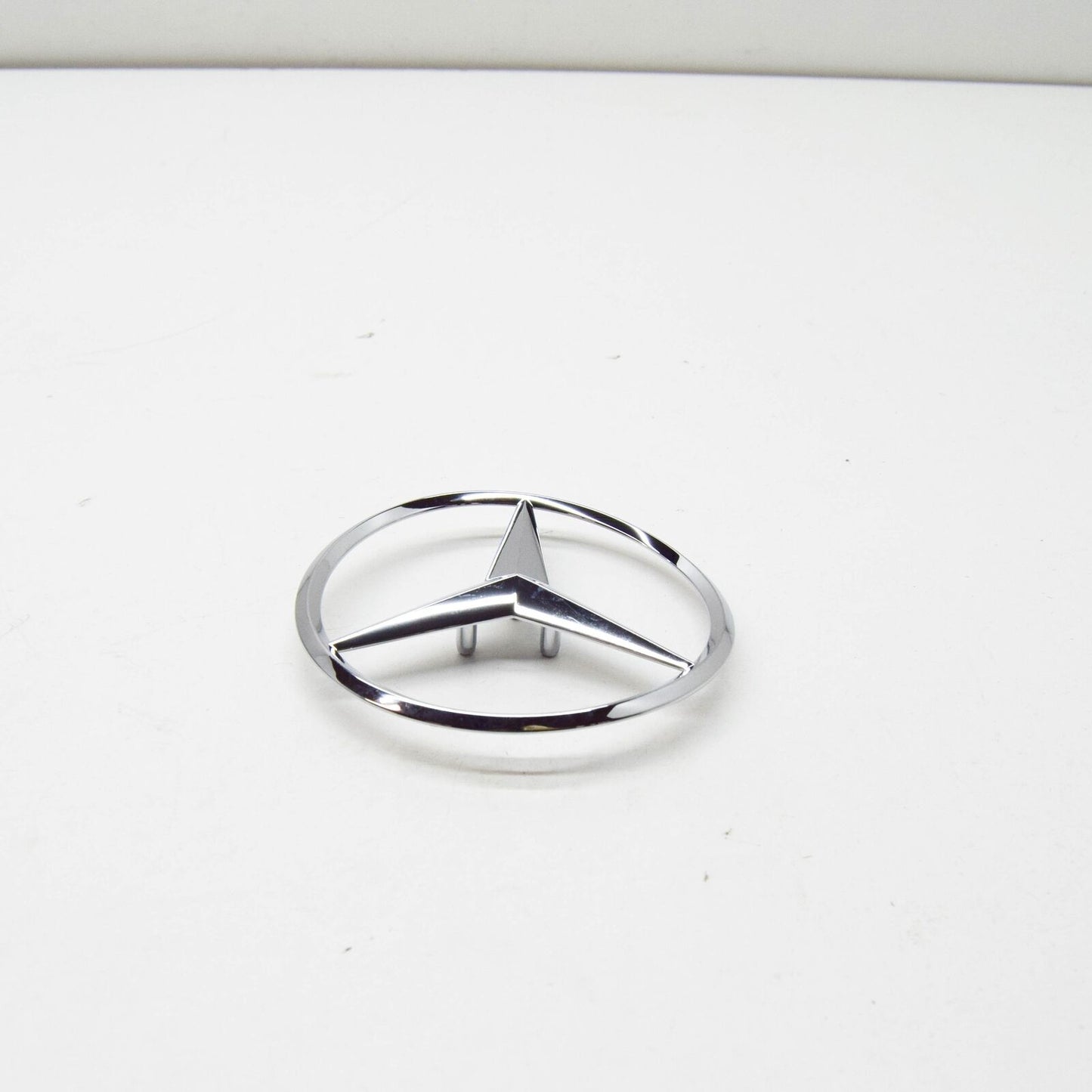 NEW MERCEDES-BENZ GLB X247 REAR MERCEDES STAR BADGE EMBLEM A2478170016 ORIGINAL