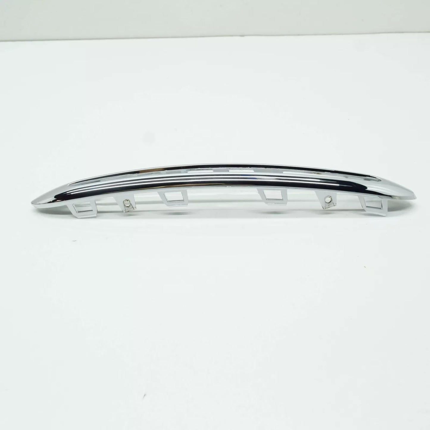 NEW MERCEDES-BENZ B W246 FRONT LEFT BUMPER MOLDING A2468851374
