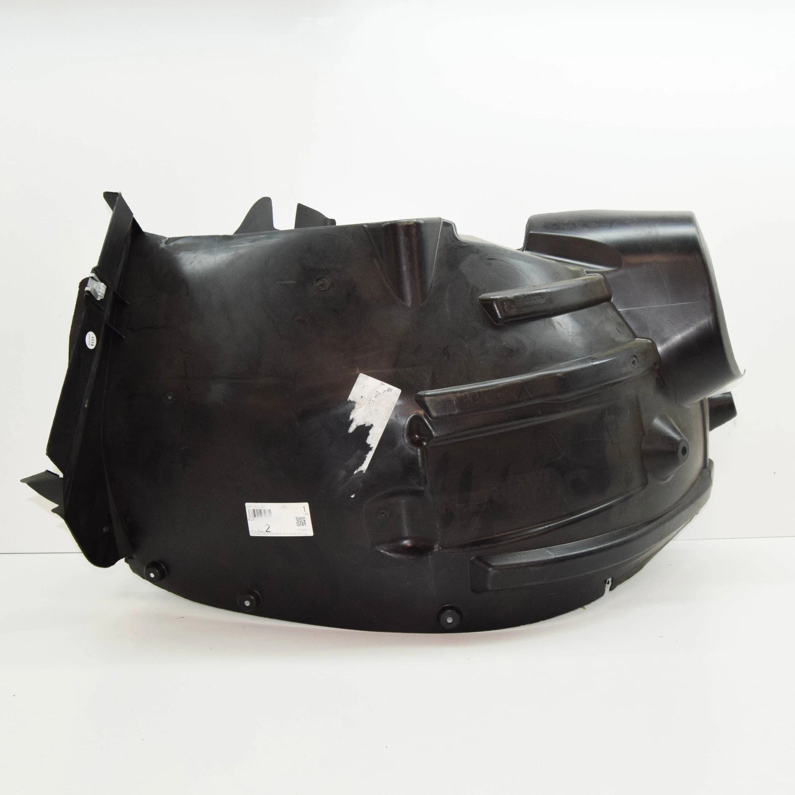 NEW MERCEDES-BENZ GLK-CLASS X204 FRONT LEFT ARCH LINER FRONT PART A2046907530