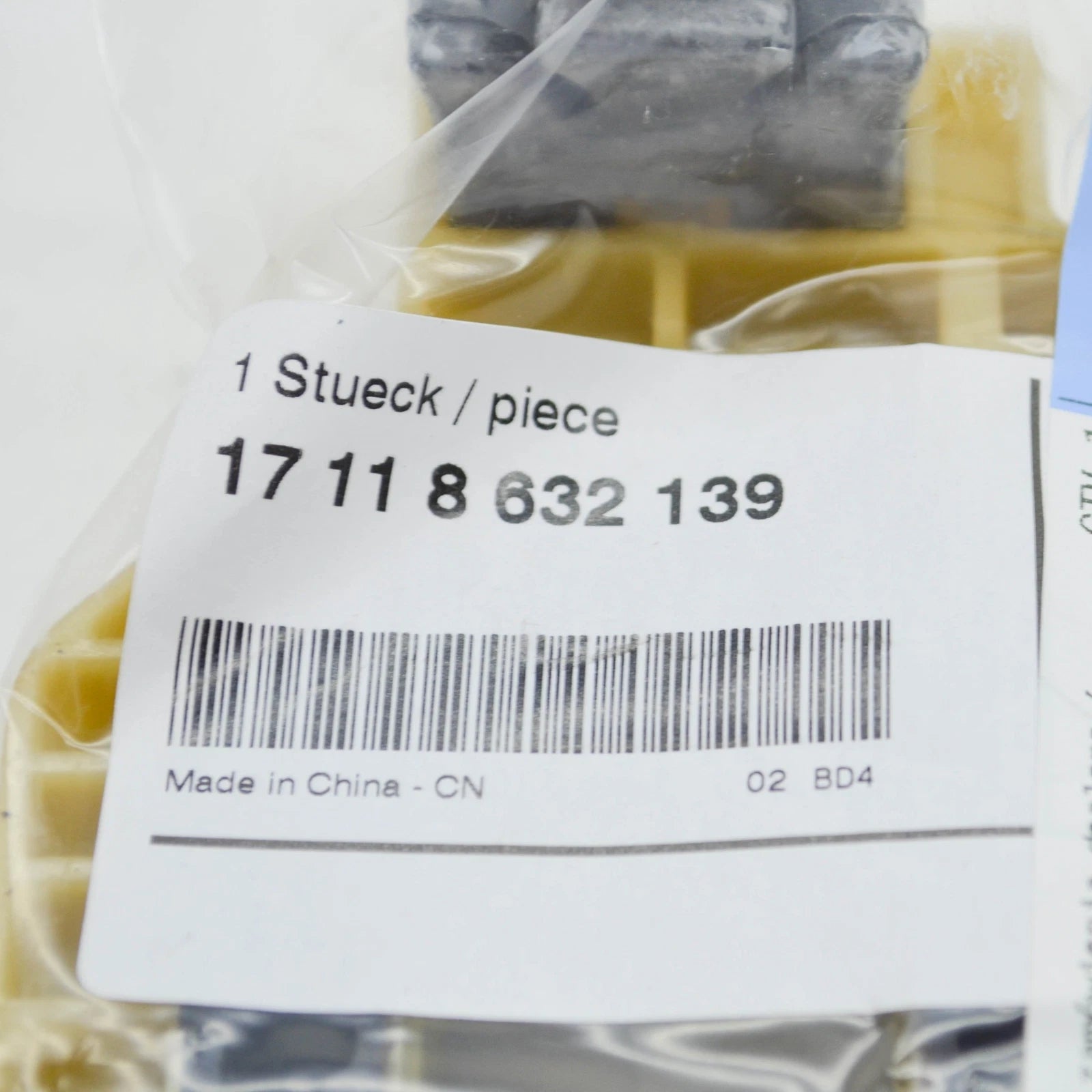 NEW BMW 7 G11 RADIATOR LEFT SIDE BRACKET 17118632139 8632139 2016 ORIGINAL