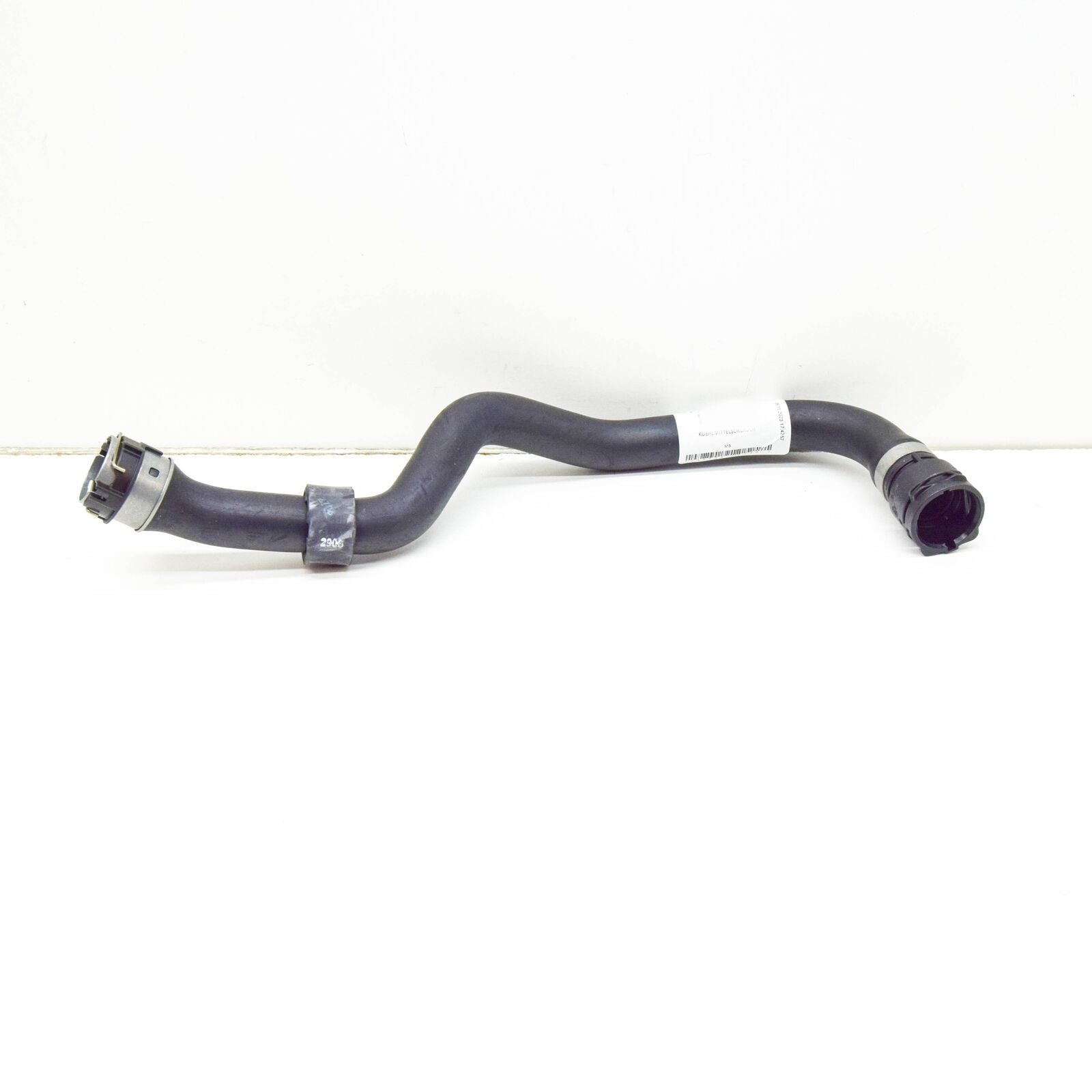 NEW MERCEDES-BENZ S W223 COOLANT HOSE PIPE A2235015501 ORIGINAL