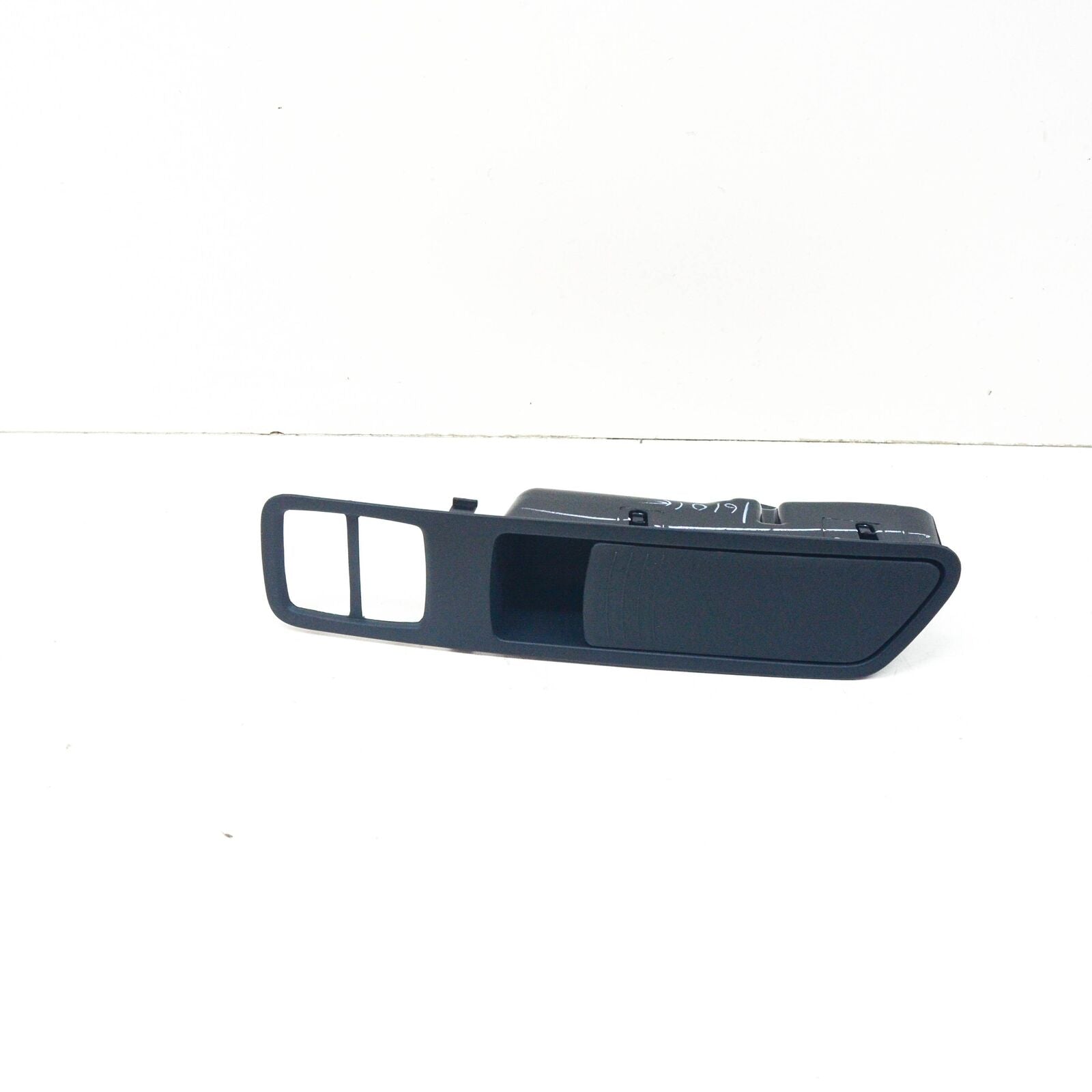 NEW AUDI Q5 80A REAR LUGGAGE COMPARTMENT SWITCH BEZEL TRIM 80A8672554PK ORIGINAL