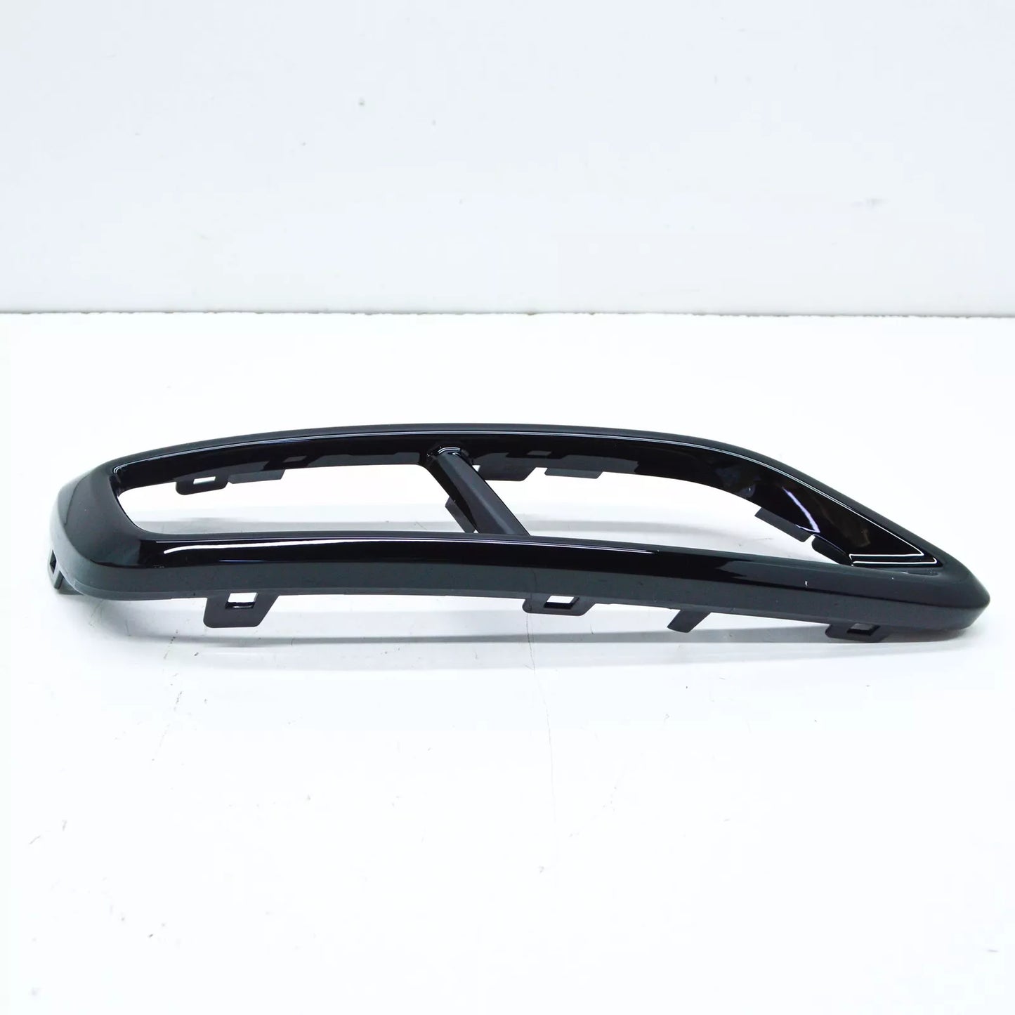 NEW VOLKSWAGEN TIGUAN AD REAR RIGHT EXHAUST TAILPIPE TRIM 5NN807834D041