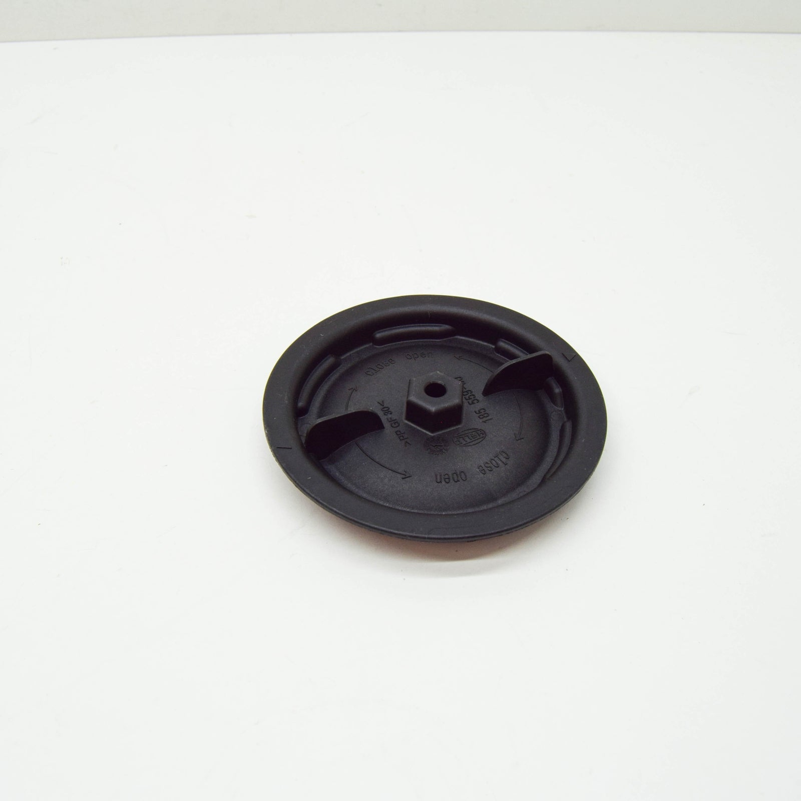 new skoda superb mk3 dipped headlight cover cap trim 3v0941607 original