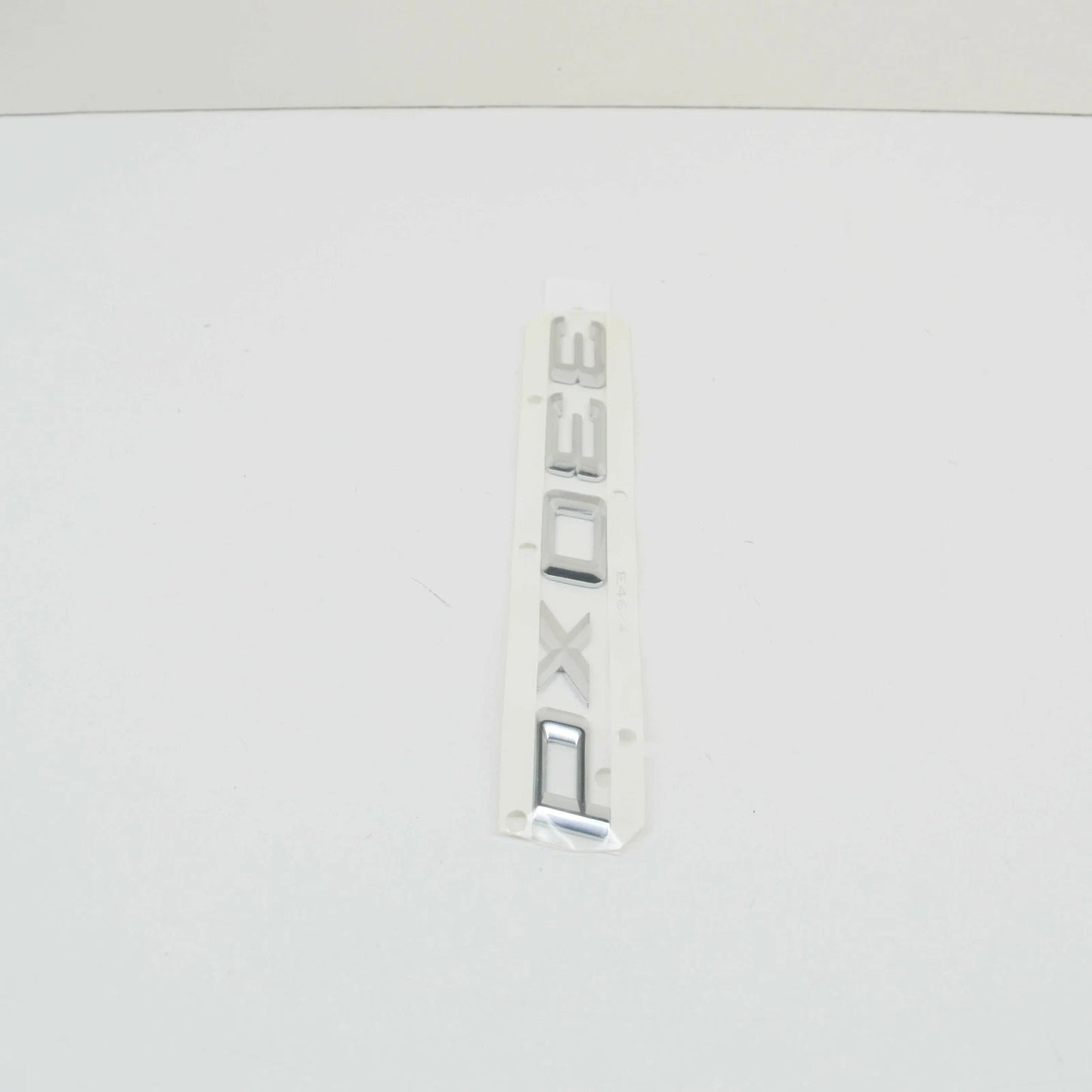 NEW BMW E46 TRUNK LID CHROME 330XD EMBLEM BADGE LOGO SIGN 7032917 51147032917