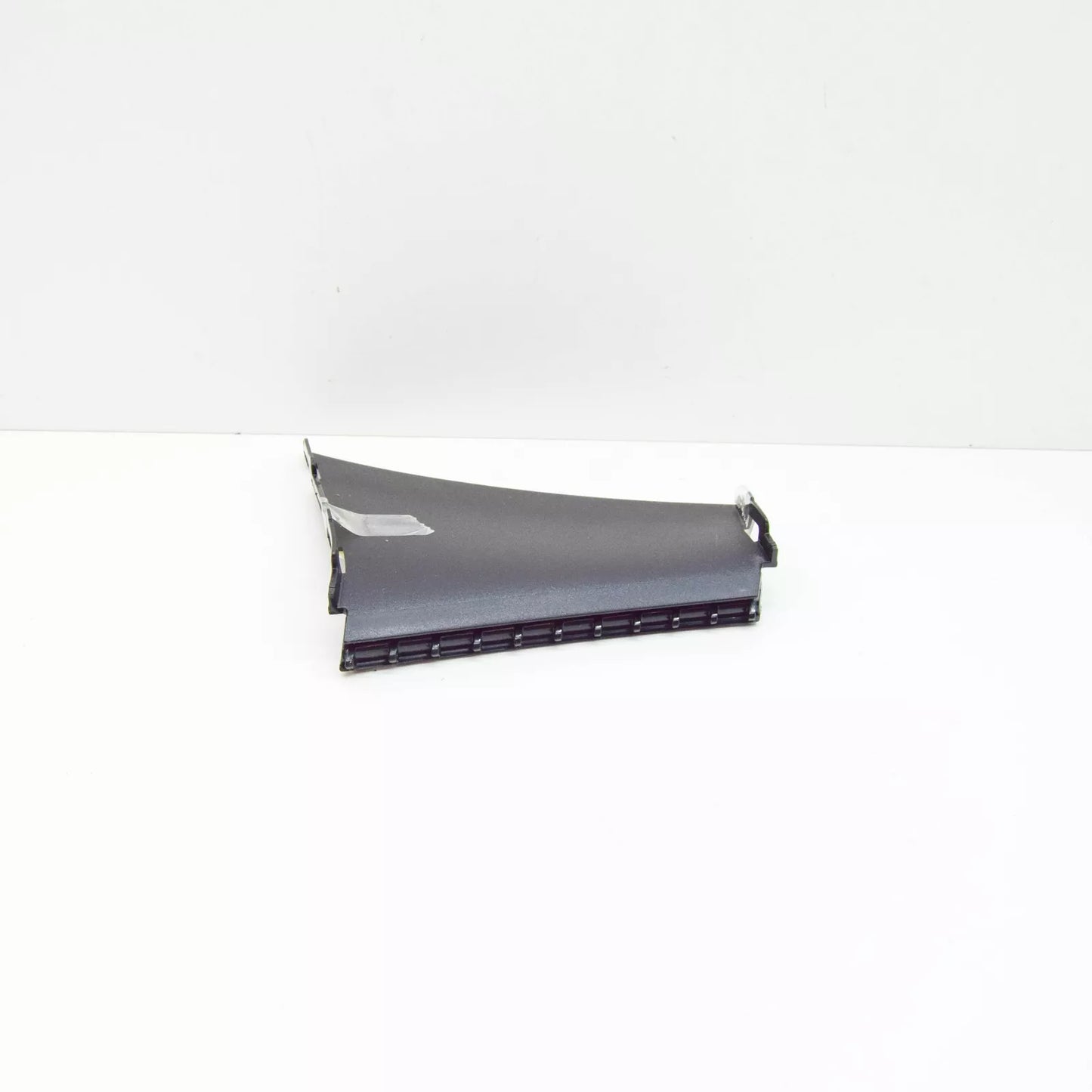 NEW AUDI A4 8W2 B9 RIGHT SIDE AIR GUIDE 4K0121764A ORIGINAL