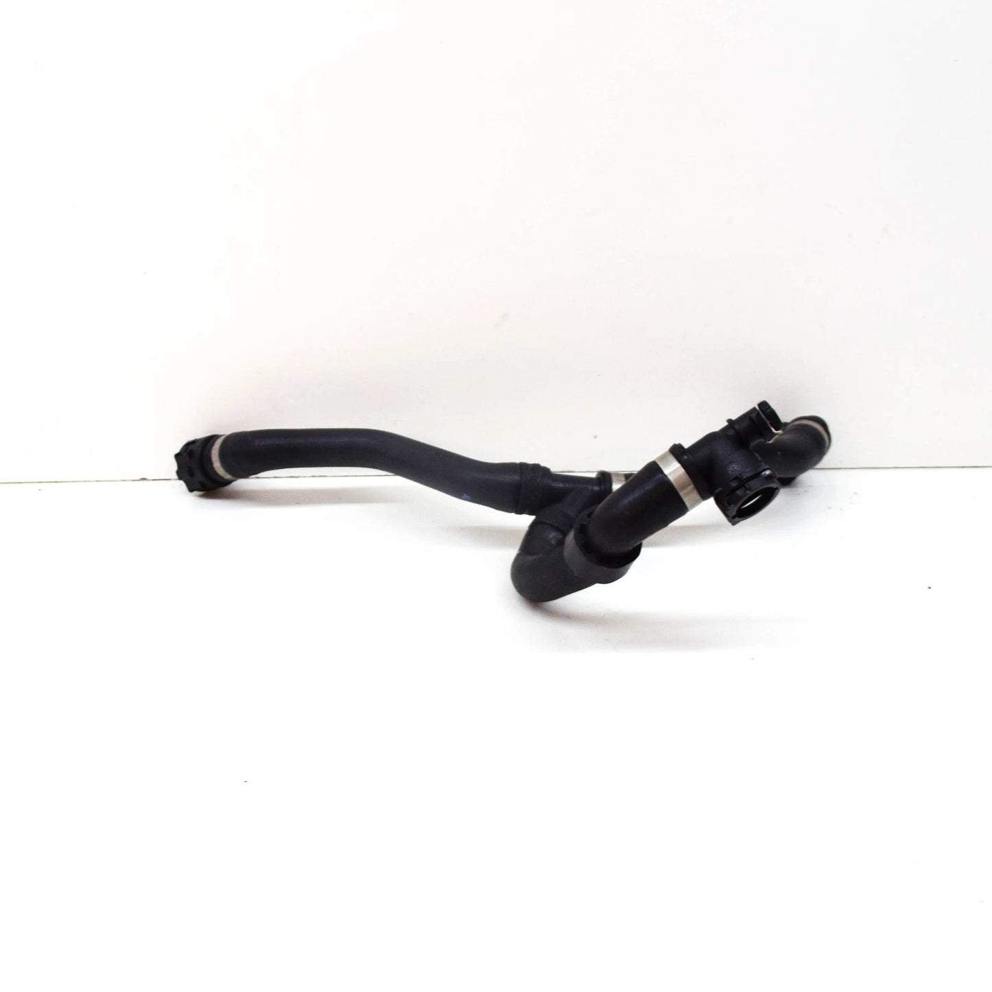 NEW MB E COUPE C238 LEFT WATER COOLANT RADIATOR HOSE A2385015200 ORIGINAL
