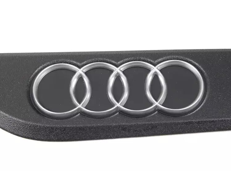 NEW AUDI R8 4S LEFT INTAKE MANIFOLD EMBLEM 07L133621A ORIGINAL