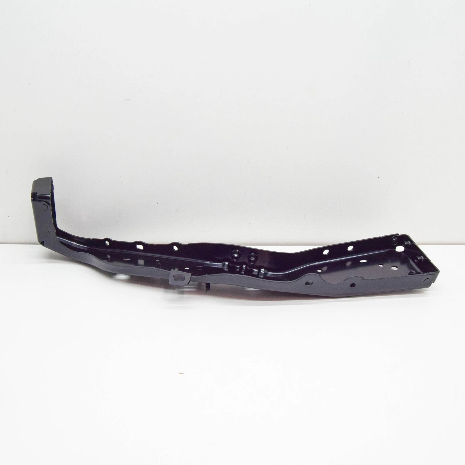 NEW AUDI A8 4N FRONT RIGHT FENDER BRACE 4N0821132G ORIGINAL