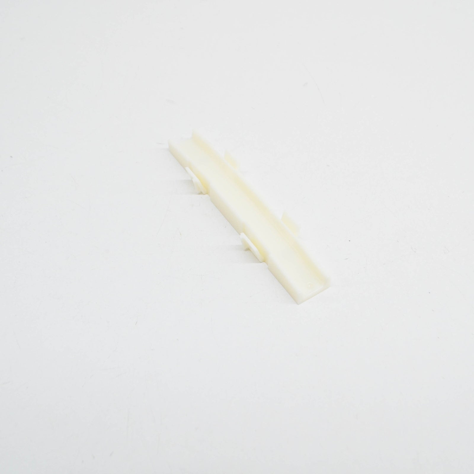 NEW MERCEDES-BENZ A W176 UPPER CHAIN SLIDING RAIL A2700521300 ORIGINAL