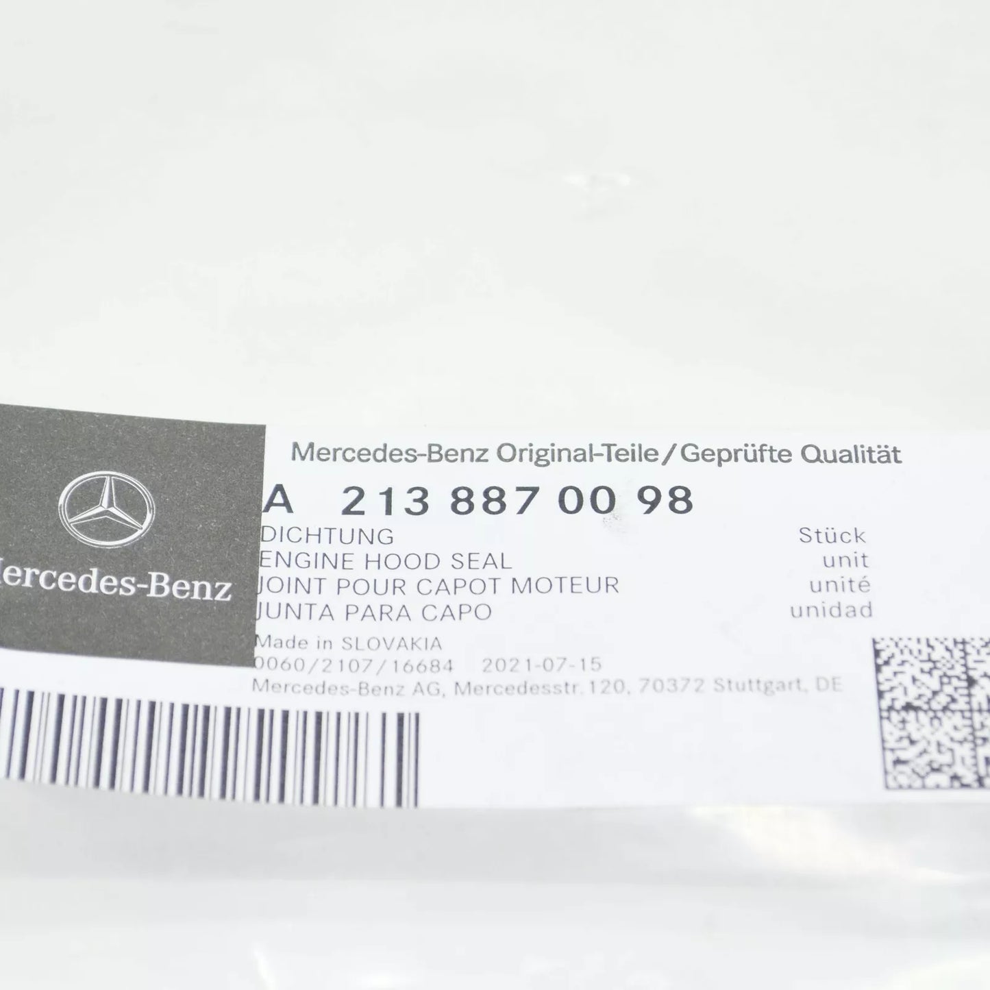 NEW MERCEDES-BENZ E W213 ENGINE BONNET HOOD RUBBER SEAL A2138870098