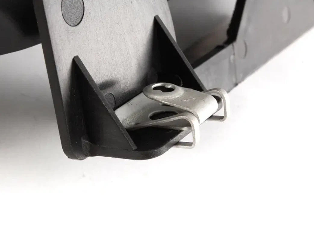 NEW BMW 3 CABRIO E46 LEFT BRAKE AIR DUCT 7894699 51717894699 ORIGINAL