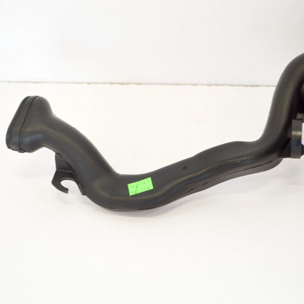 NEW MERCEDES-BENZ A-CLASS W176 WINDSCREEN WASHER FLUID A2468690120 ORIGINAL