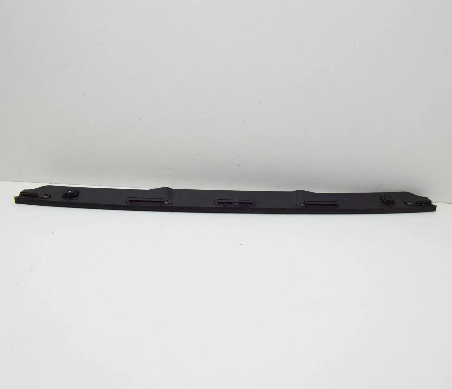 NEW AUDI A1 GB CENTER HOOD IMPACT PROTECTION 82A823126A ORIGINAL