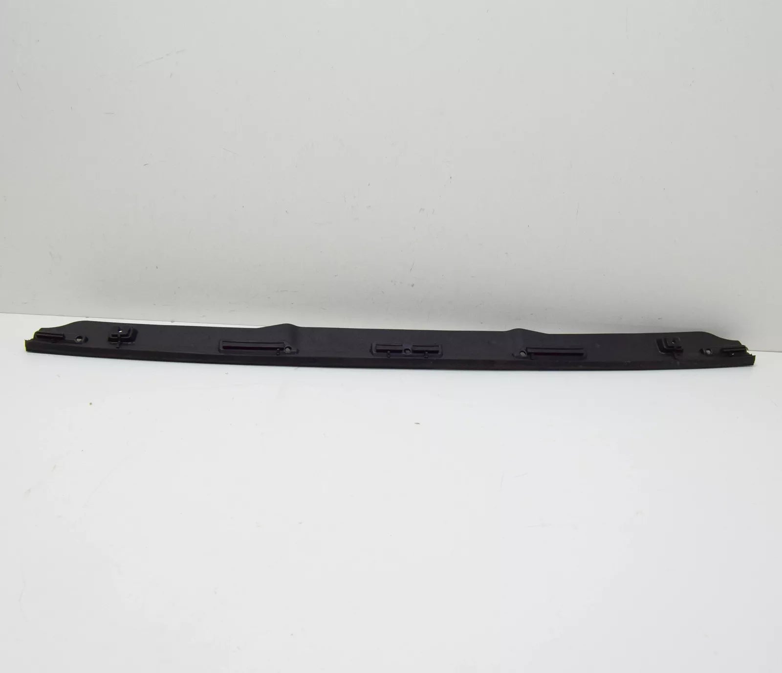 NEW AUDI A1 GB CENTER HOOD IMPACT PROTECTION 82A823126A ORIGINAL