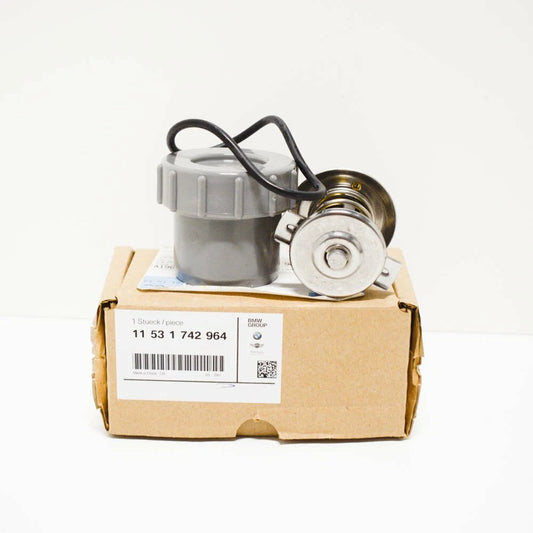 NEW BMW 8 E31 ENGINE COOLANT THERMOSTAT 11531742964 1742964 ORIGINAL