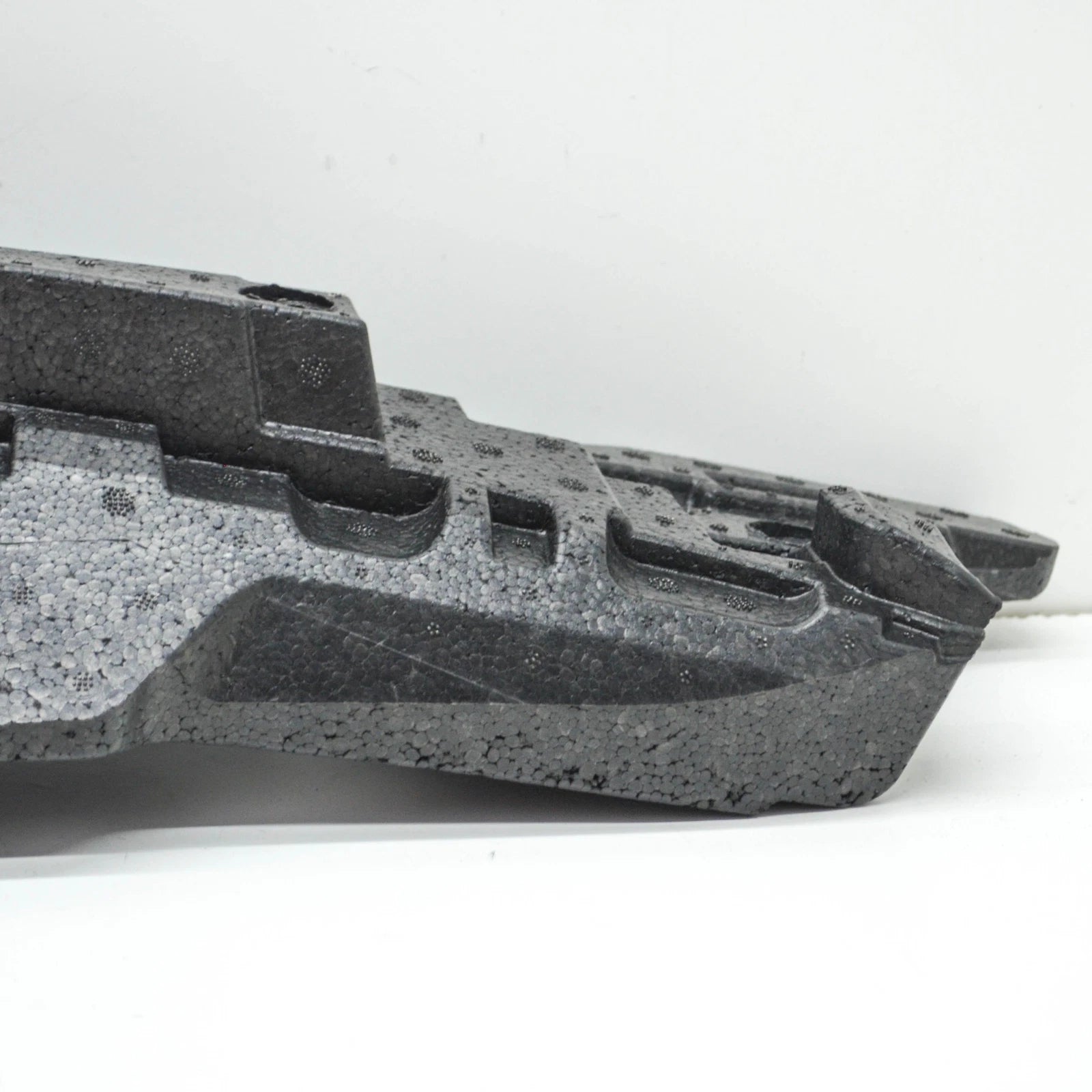 NEW MB C W205 FRONT BUMPER CENTRAL IMPACT ABSORBER A2058850637 ORIGINAL