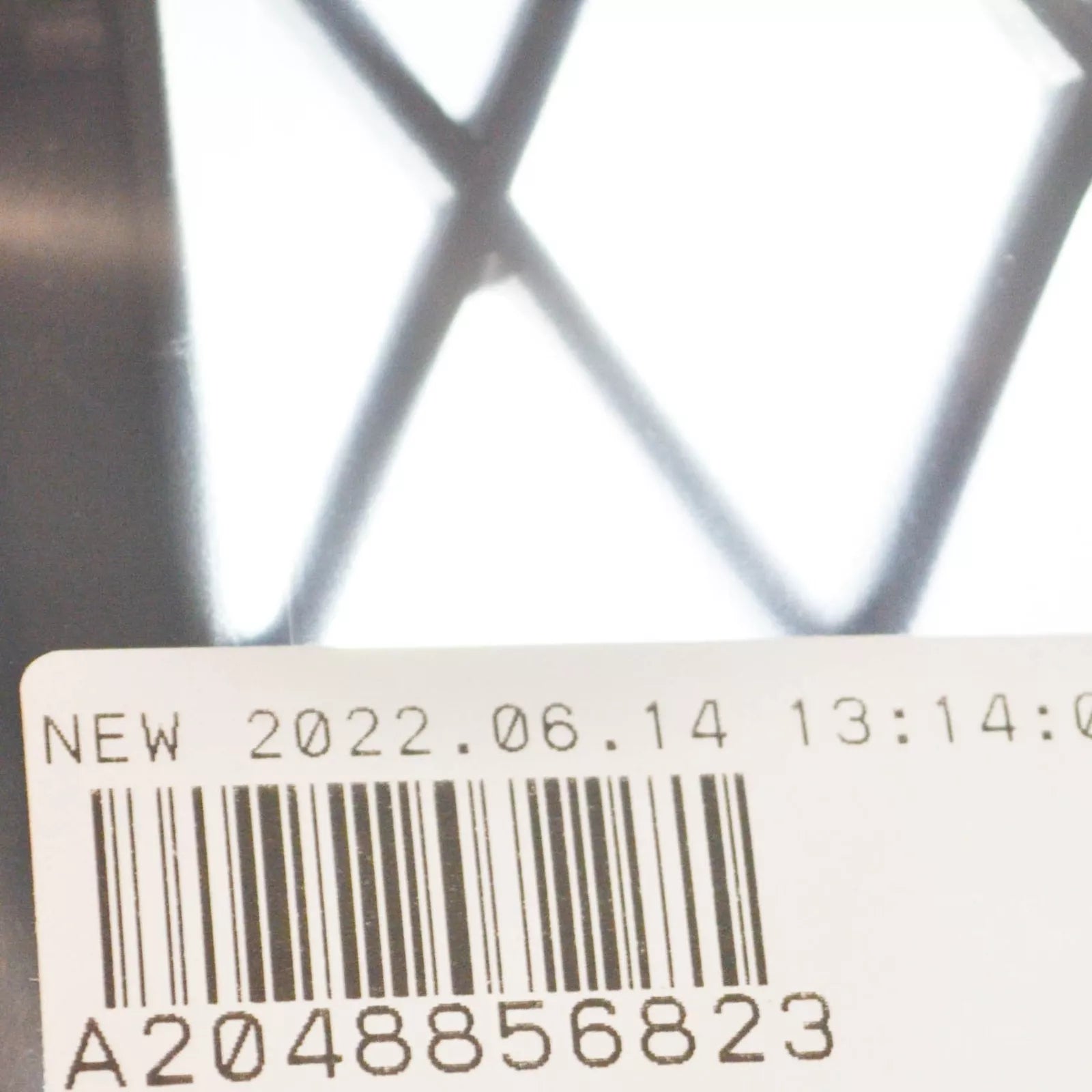 NEW MERCEDES-BENZ GLK-CLASS X204 FRONT BUMPER GRILLE A2048856823 ORIGINAL