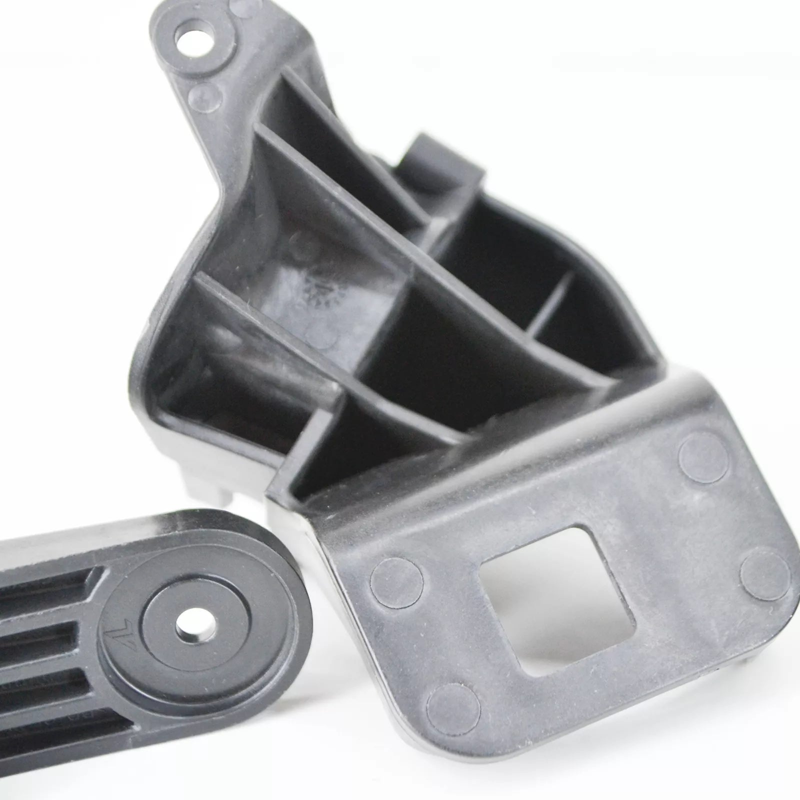 NEW MB GLE W166 RIGHT HEADLIGHT BRACKET REPAIR KIT A1668200414 ORIGINAL