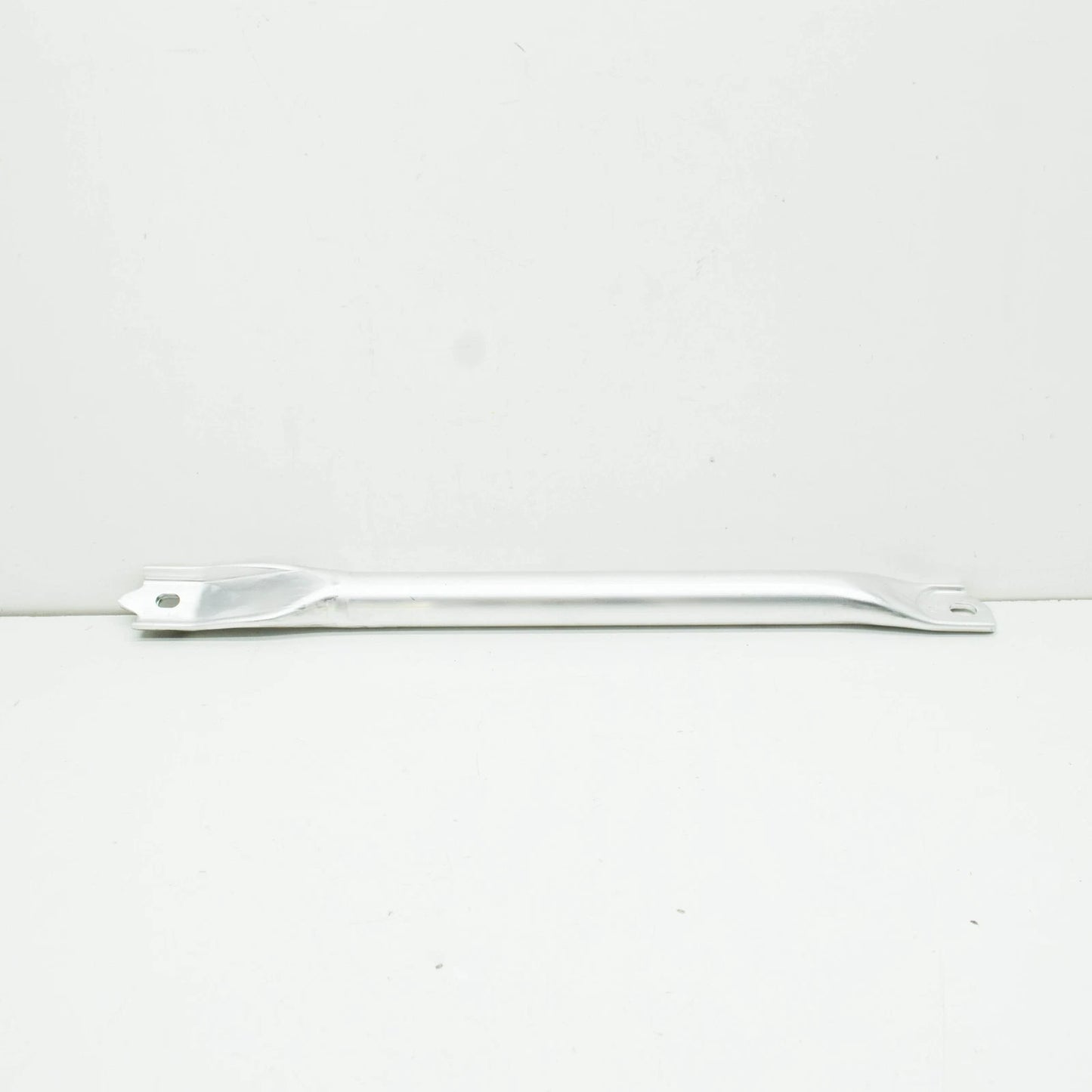 NEW BMW 6 GRAN TURISMO G32 FRONT END BODY BRACE 51617377837 ORIGINAL