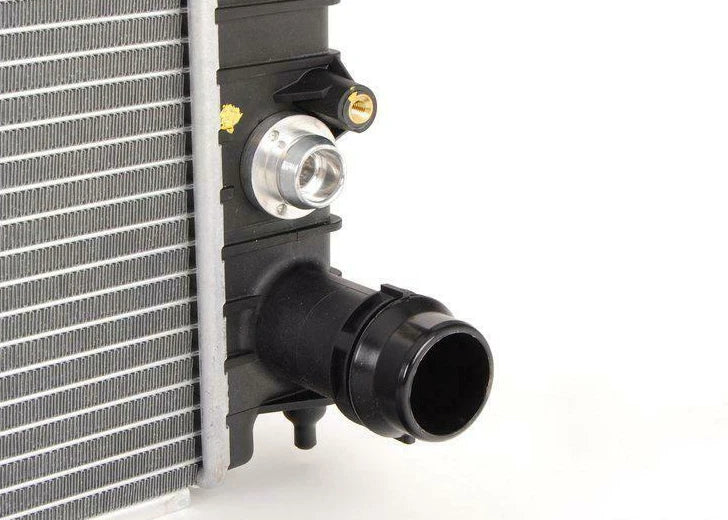 NEW AUDI A6 C6 COOLANT RADIATOR 4F0121251AF ORIGINAL