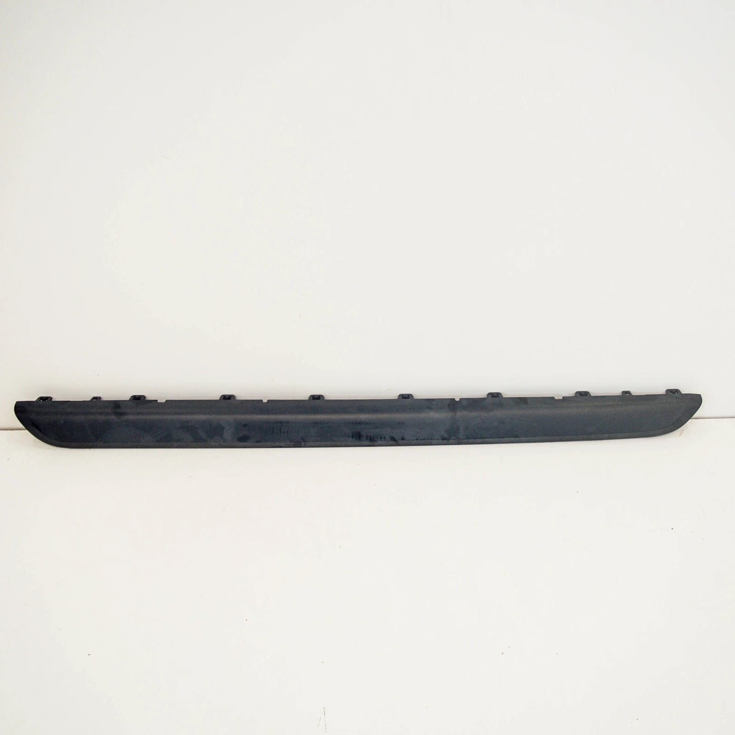 NEW BMW X5 F15 LEFT SIDE PRIMED SILL TRIM STRIP 51777378587 ORIGINAL